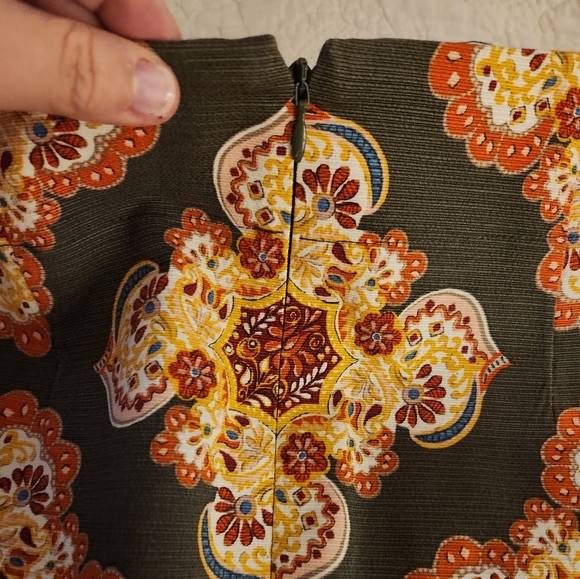 Ann Taylor Loft Skirt - Picture 6 of 6